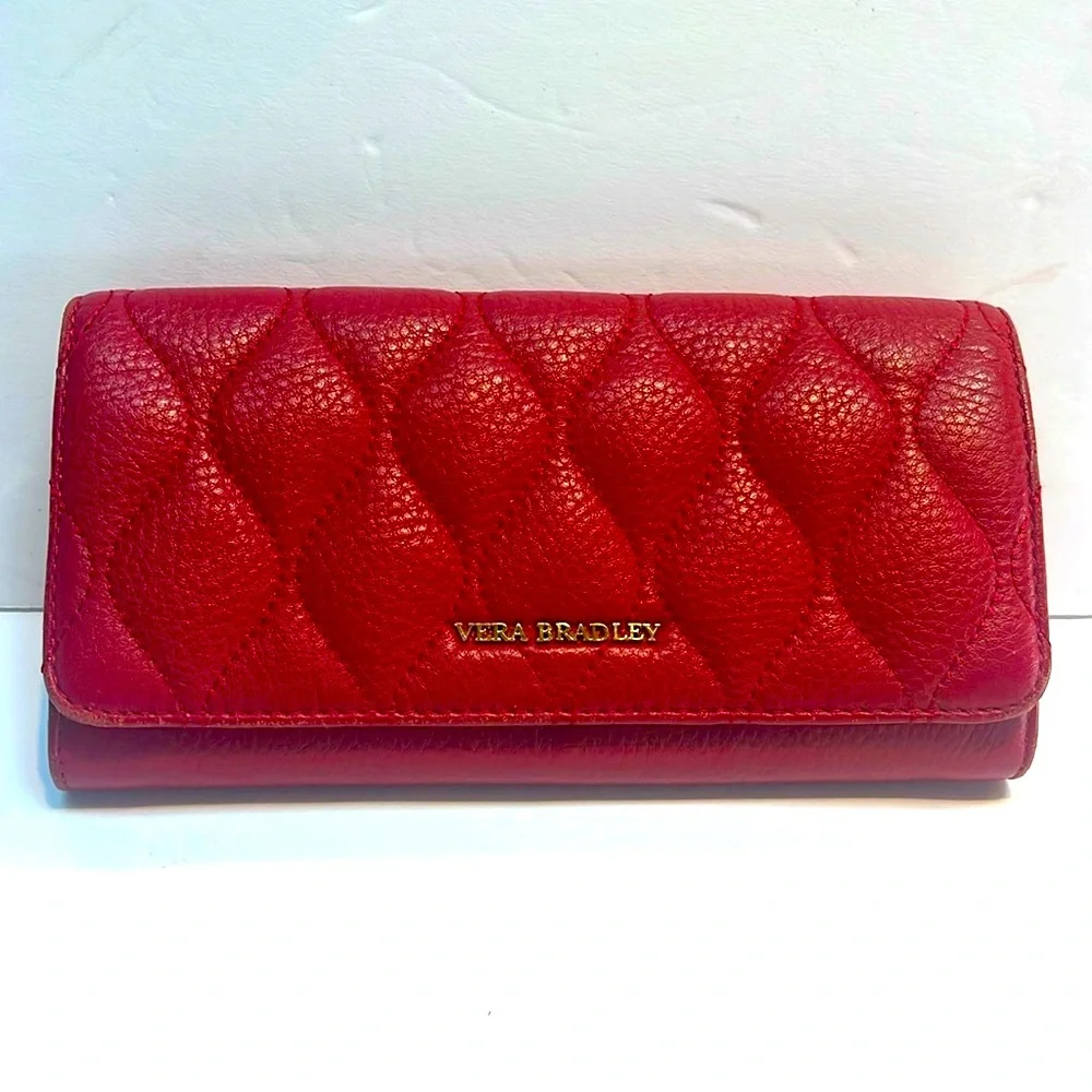 Vera Bradley Quilted Leather/Clutch Wallet - Picture 1 of 1